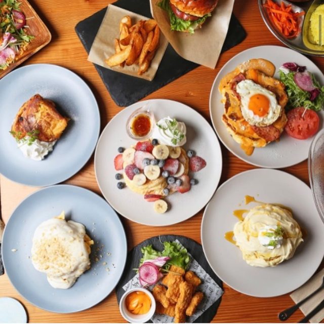 Cafe Lu 湘南のパンケーキ ドッグカフェ